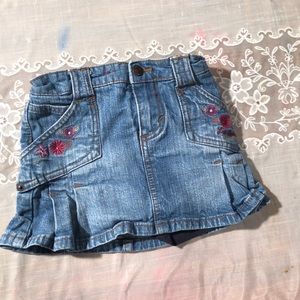 Levi’s 2T Jean Skirt with Floral Embroidery
